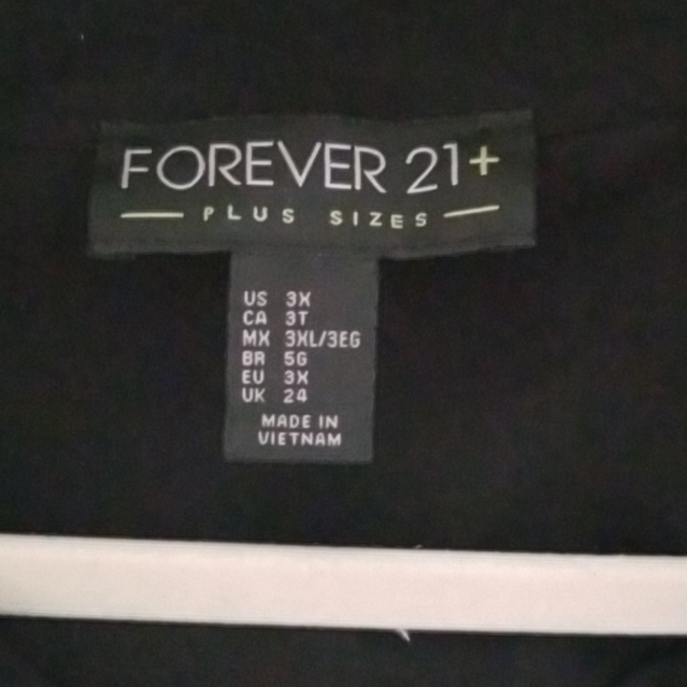 Sheer Button down - Picture 3 of 3